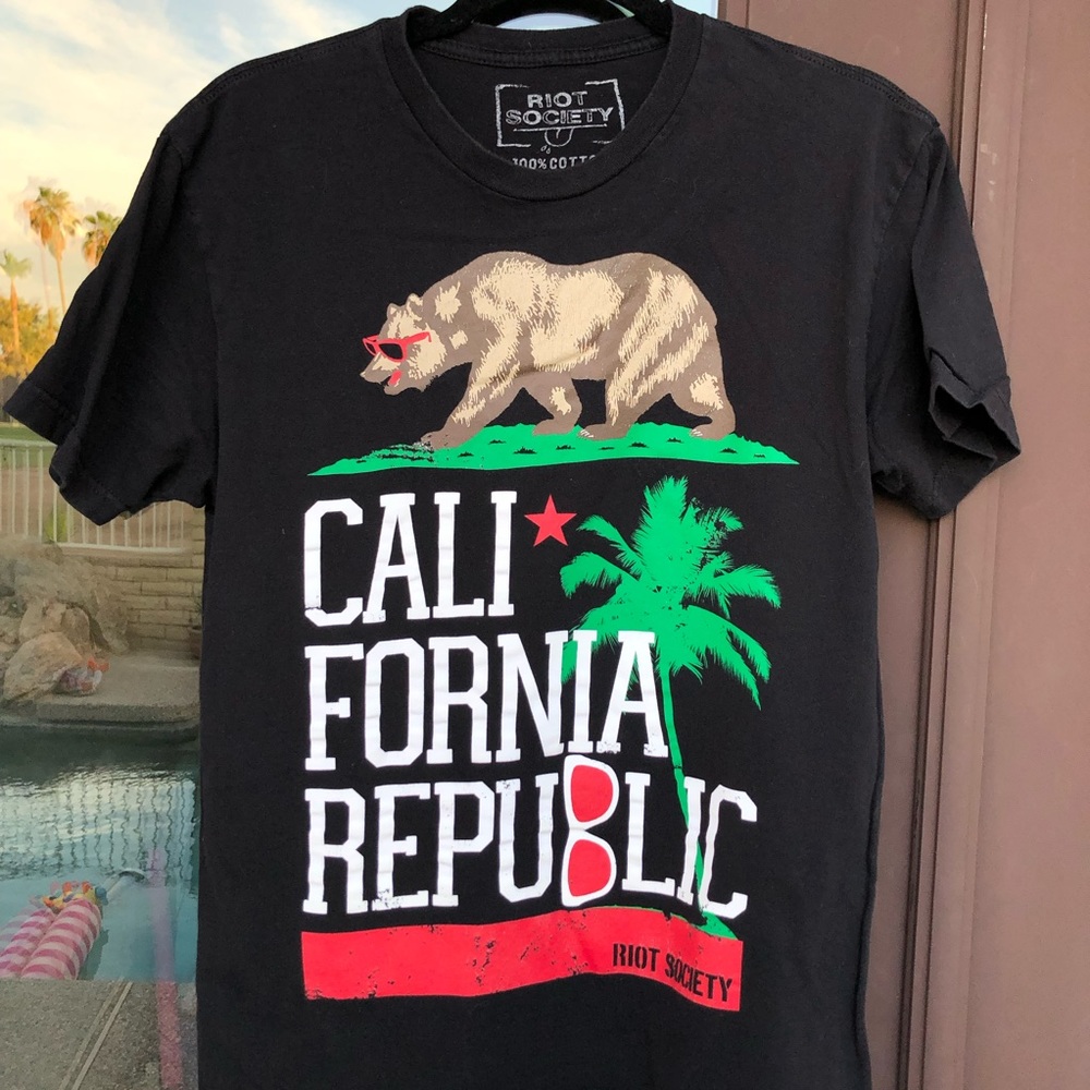 Riot Society CALIFORNIA REPUBLIC Black Crew Tee S